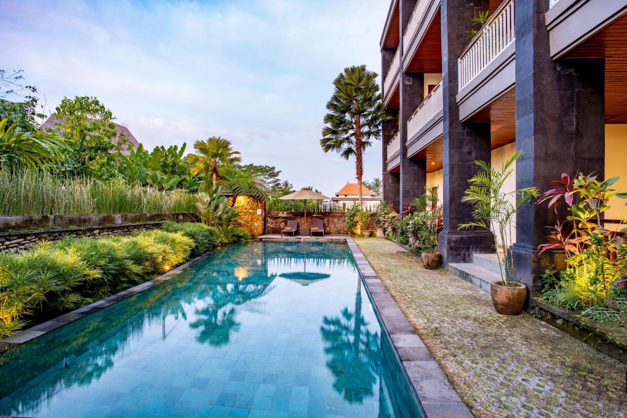 Paon Desa Ubud Exteriör bild